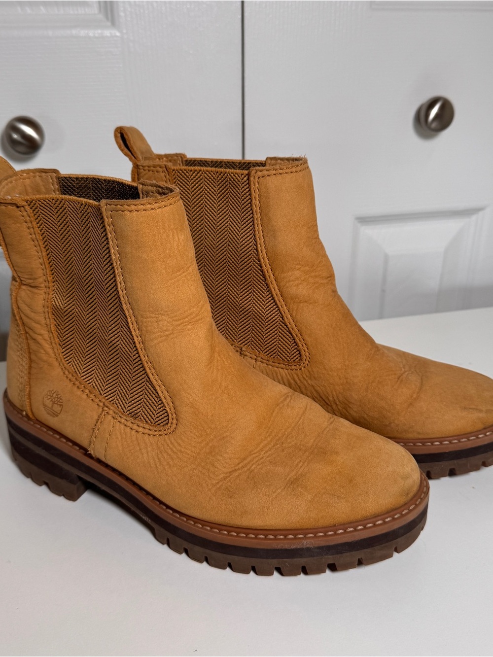 Timberland Women's Work Boots in Wheat, Size 7